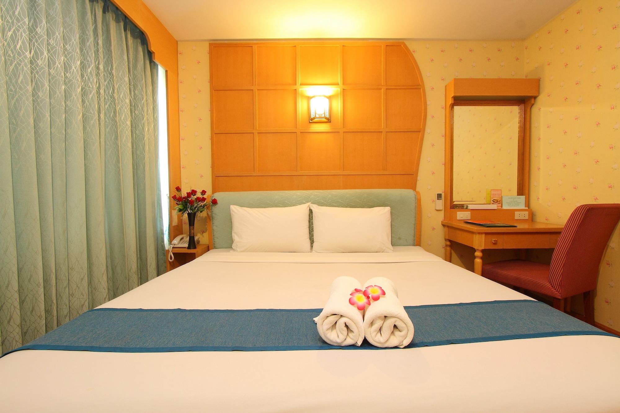 Silom Avenue Inn Bangkok Extérieur photo