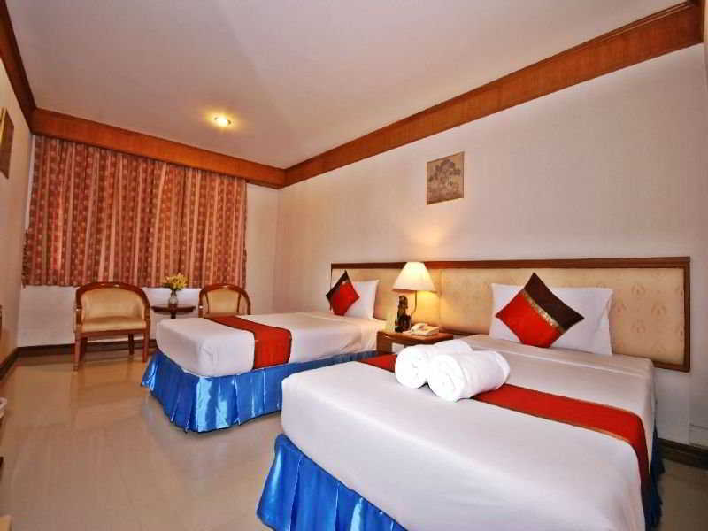 Silom Avenue Inn Bangkok Extérieur photo